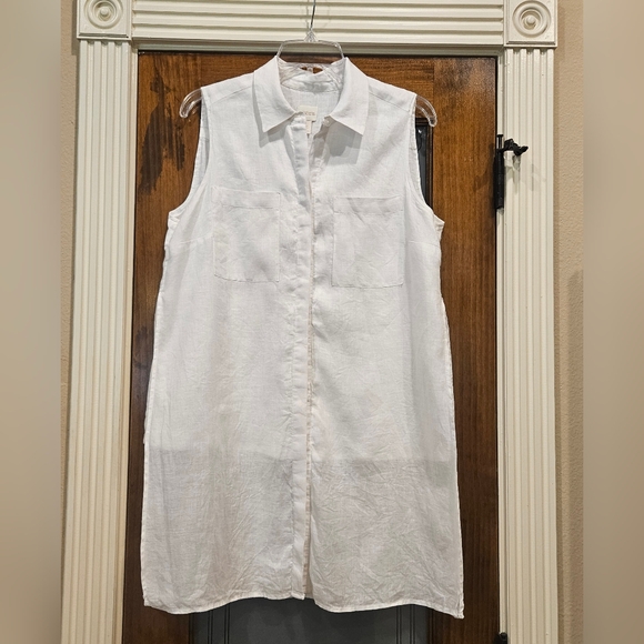 Chico's Tops - THIS IS IT! CHICO'S White Linen Unique Tunic With Under Shirt/Slit Sides-Size 1